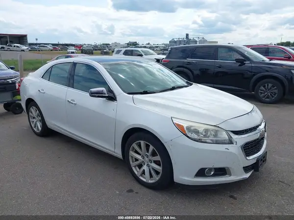 1G11E5SA9GU143680 2016 CHEVROLET MALIBU - Image 1