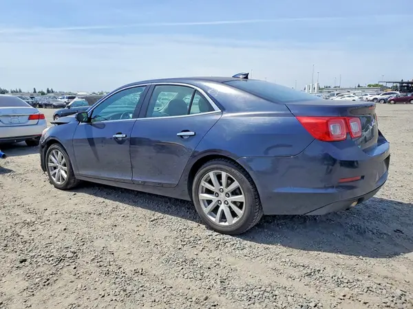 1G11E5SA9GU144070 2016 CHEVROLET MALIBU - Image 2