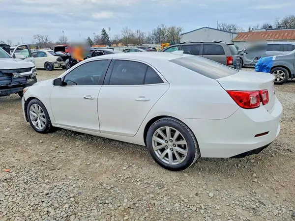 1G11E5SA9GU152363 2016 CHEVROLET MALIBU - Image 2