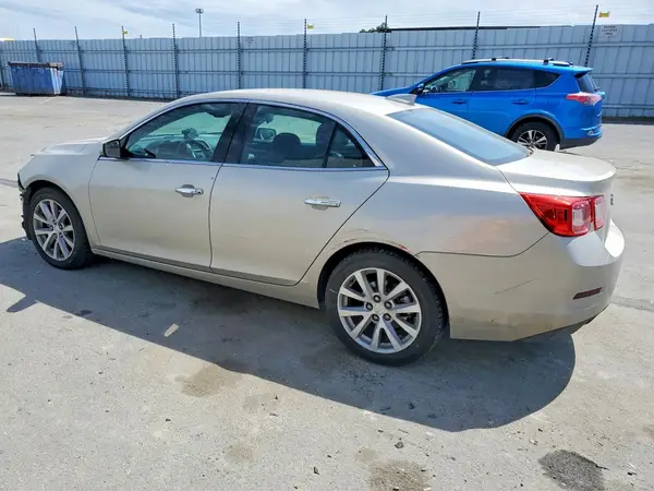1G11E5SAXGF101703 2016 CHEVROLET MALIBU - Image 2