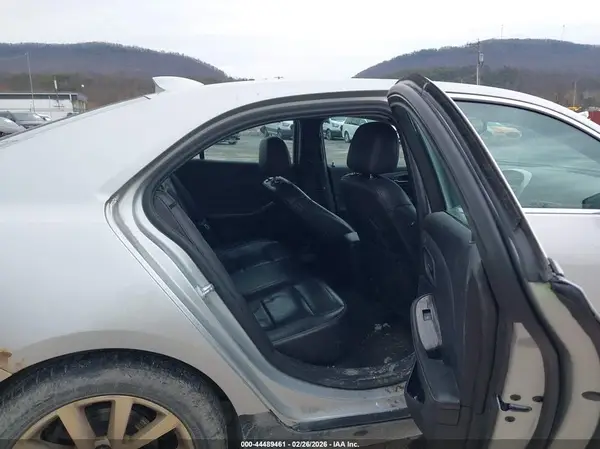 1G11E5SAXGF104861 2016 CHEVROLET MALIBU - Image 8