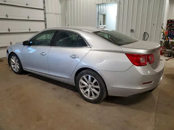 1G11E5SAXGF105993 2016 CHEVROLET MALIBU - Image 2