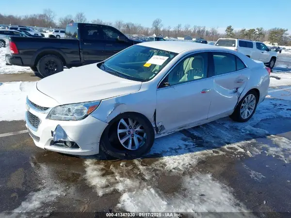 1G11E5SAXGF124463 2016 CHEVROLET MALIBU - Image 2
