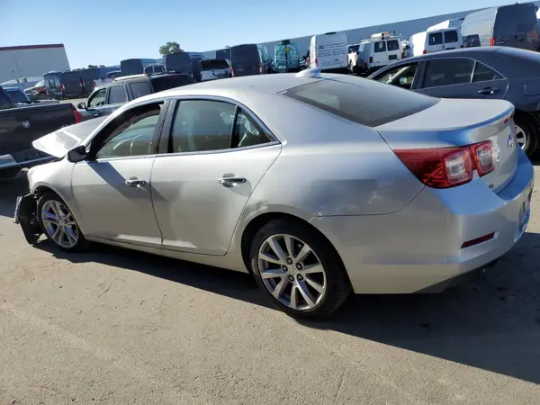 1G11E5SAXGF162565 2016 CHEVROLET MALIBU - Image 2