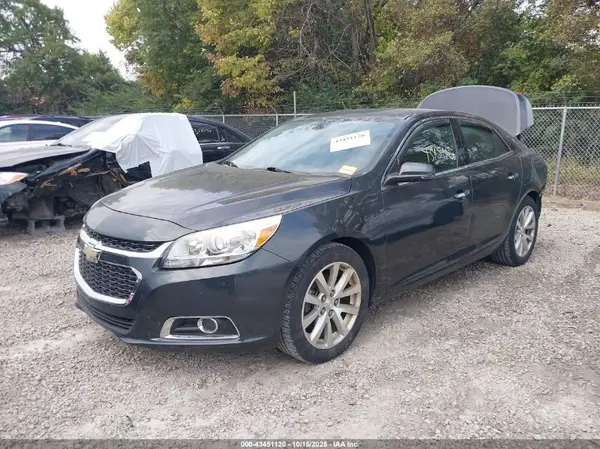 1G11E5SAXGU120067 2016 CHEVROLET MALIBU - Image 2