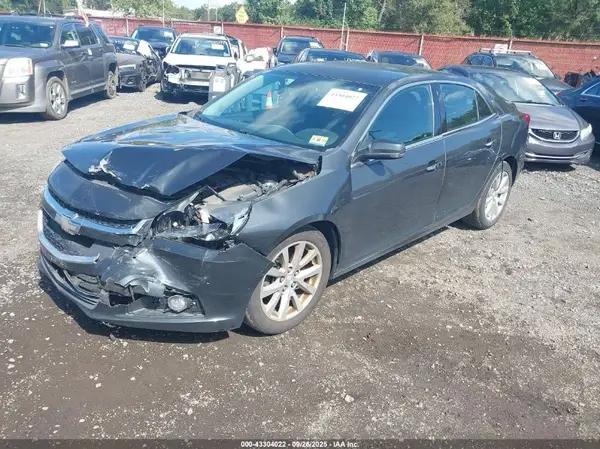 1G11E5SAXGU120571 2016 CHEVROLET MALIBU - Image 2