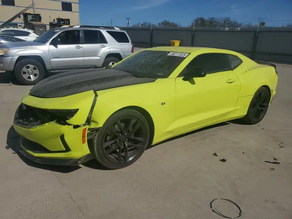 1G1FA1RS5K0156256 2019 CHEVROLET CAMARO - Image 1