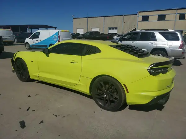 1G1FA1RS5K0156256 2019 CHEVROLET CAMARO - Image 2