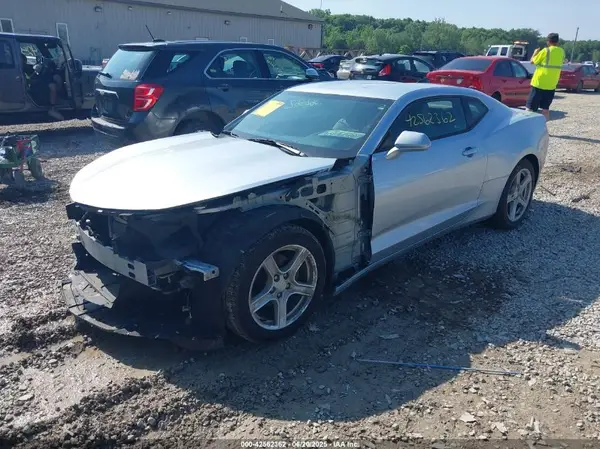 1G1FA1RS7H0172077 2017 CHEVROLET CAMARO - Image 2