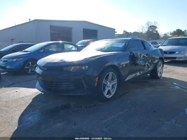 1G1FA1RX2H0102255 2017 CHEVROLET CAMARO - Image 2