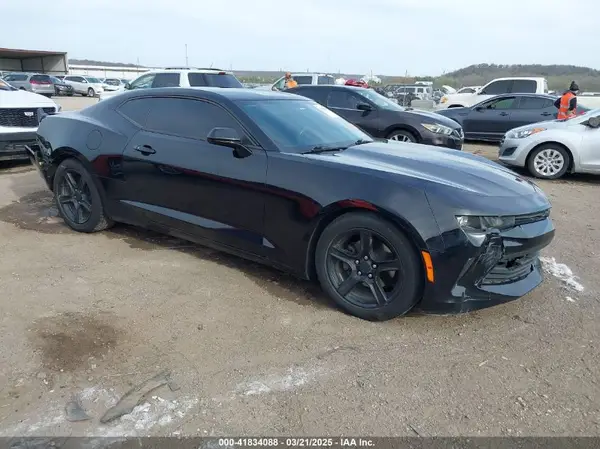 1G1FA1RX6H0174723 2017 CHEVROLET CAMARO - Image 1