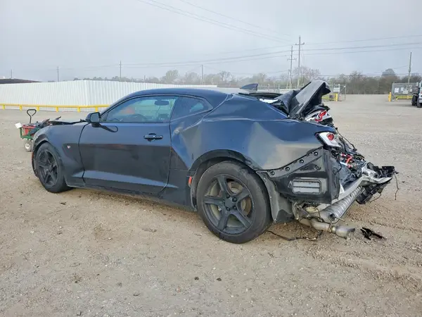 1G1FA1RX6J0152937 2018 CHEVROLET CAMARO - Image 2
