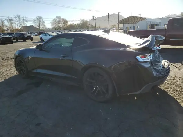 1G1FA1RX6J0185078 2018 CHEVROLET CAMARO - Image 2