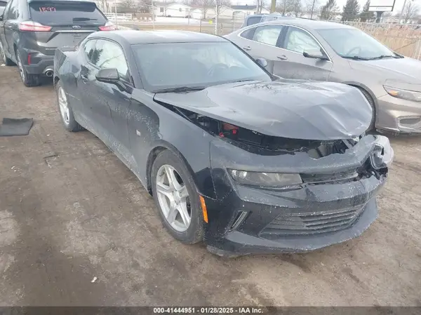 1G1FA1RX7J0103200 2018 CHEVROLET CAMARO - Image 1