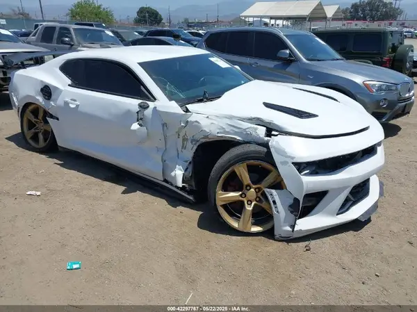 1G1FA1RX7J0147004 2018 CHEVROLET CAMARO - Image 1