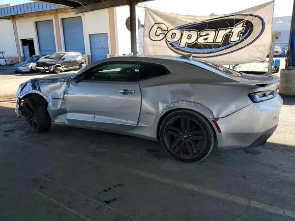1G1FA1RX7J0165261 2018 CHEVROLET CAMARO - Image 2