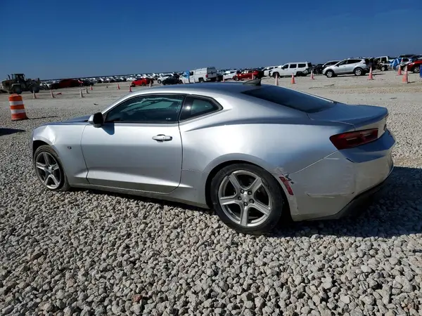 1G1FA1RX7J0188426 2018 CHEVROLET CAMARO - Image 2