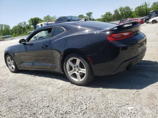 1G1FA1RX8H0175663 2017 CHEVROLET CAMARO - Image 2