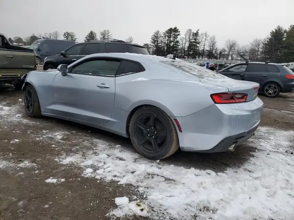 1G1FA1RX8J0111502 2018 CHEVROLET CAMARO - Image 2