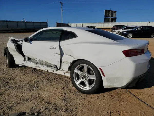 1G1FA1RX8J0189827 2018 CHEVROLET CAMARO - Image 2