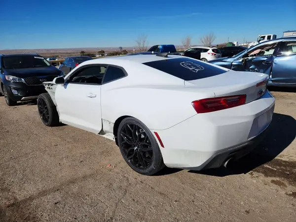 1G1FA1RX9J0138577 2018 CHEVROLET CAMARO - Image 2