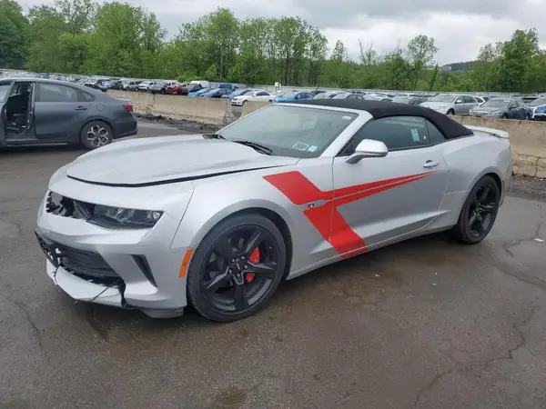 1G1FA3DX6H0211563 2017 CHEVROLET CAMARO - Image 1