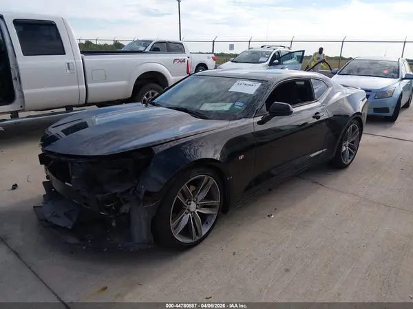 1G1FB1RS0H0168949 2017 CHEVROLET CAMARO - Image 2