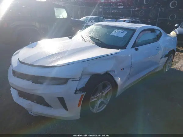 1G1FB1RS0H0204476 2017 CHEVROLET CAMARO - Image 2