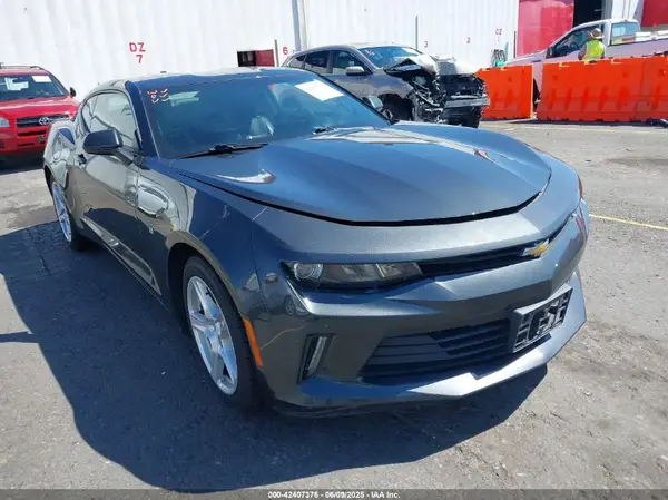 1G1FB1RS0J0122995 2018 CHEVROLET CAMARO - Image 1