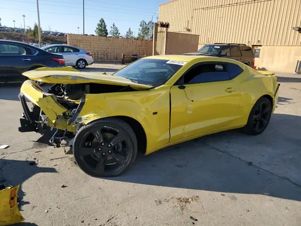 1G1FB1RS0J0138047 2018 CHEVROLET CAMARO - Image 1