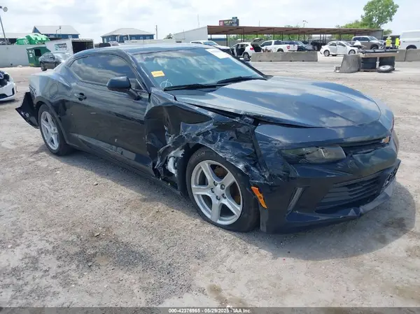 1G1FB1RS0J0191685 2018 CHEVROLET CAMARO - Image 1