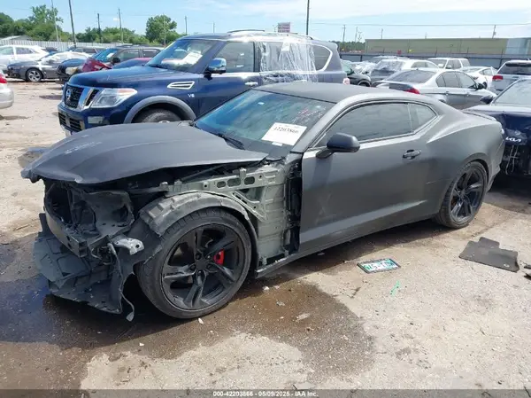 1G1FB1RS0K0120231 2019 CHEVROLET CAMARO - Image 2
