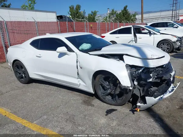 1G1FB1RS0M0135699 2021 CHEVROLET CAMARO - Image 1