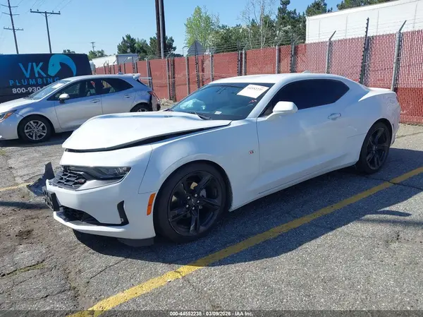 1G1FB1RS0M0135699 2021 CHEVROLET CAMARO - Image 2