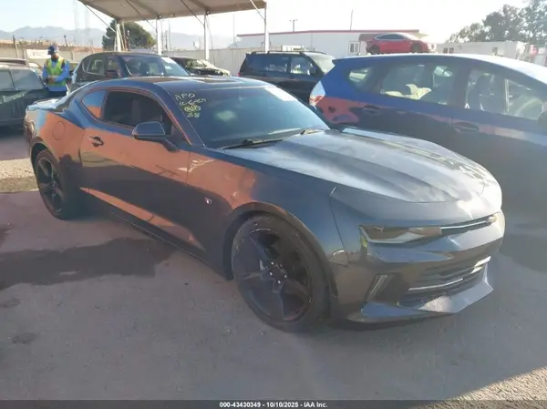 1G1FB1RS1H0121204 2017 CHEVROLET CAMARO - Image 1