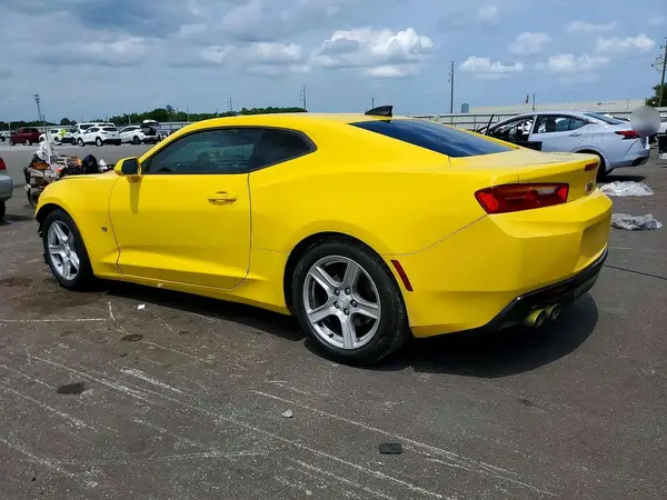 1G1FB1RS1H0179135 2017 CHEVROLET CAMARO - Image 2