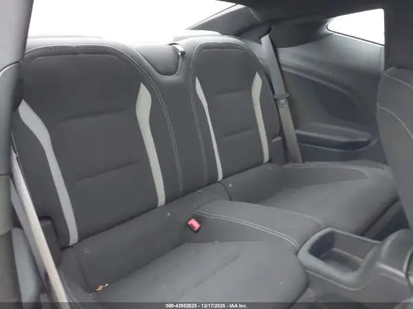 1G1FB1RS1H0204275 2017 CHEVROLET CAMARO - Image 8