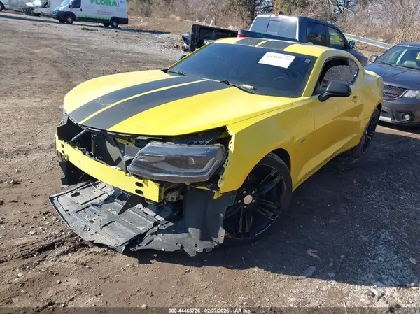 1G1FB1RS1H0209895 2017 CHEVROLET CAMARO - Image 2
