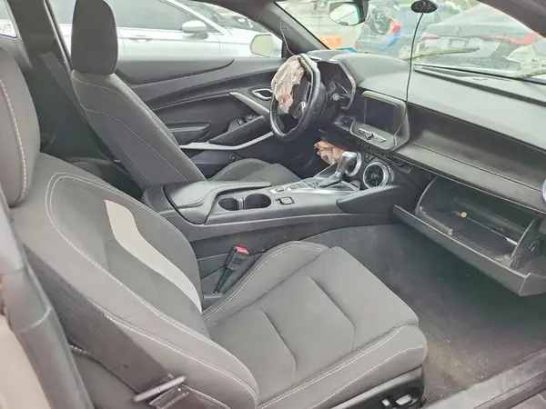 1G1FB1RS1J0101105 2018 CHEVROLET CAMARO - Image 8