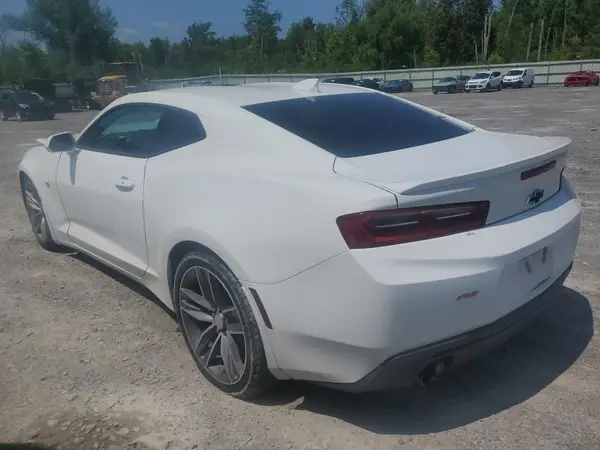 1G1FB1RS1J0102075 2018 CHEVROLET CAMARO - Image 2