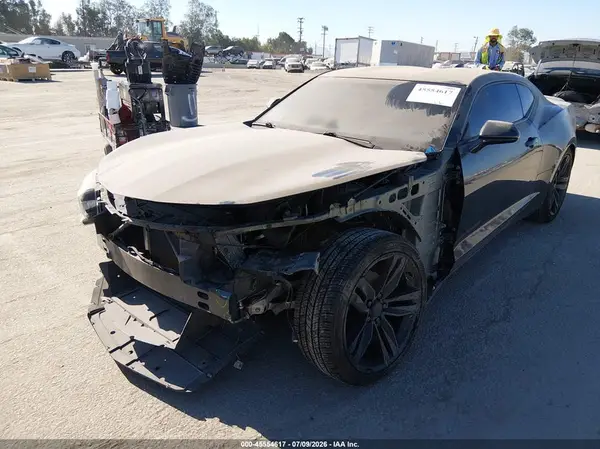 1G1FB1RS1J0154581 2018 CHEVROLET CAMARO - Image 2