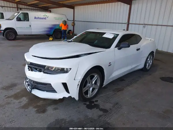 1G1FB1RS1J0168397 2018 CHEVROLET CAMARO - Image 2