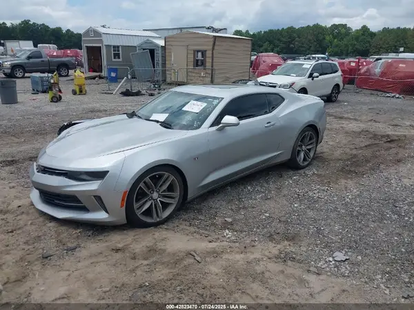 1G1FB1RS1J0172336 2018 CHEVROLET CAMARO - Image 2