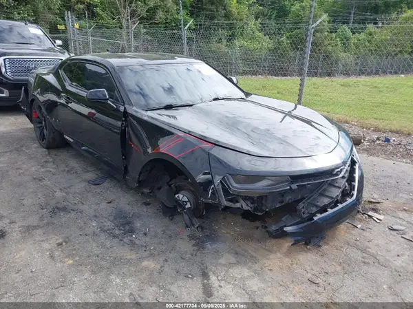 1G1FB1RS1J0182400 2018 CHEVROLET CAMARO - Image 1