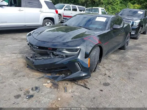 1G1FB1RS1J0182400 2018 CHEVROLET CAMARO - Image 2