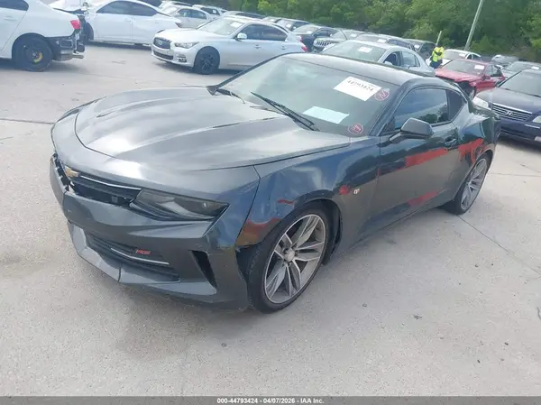1G1FB1RS1J0186365 2018 CHEVROLET CAMARO - Image 2
