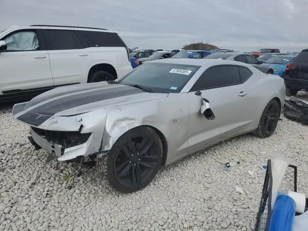 1G1FB1RS1J0190576 2018 CHEVROLET CAMARO - Image 1