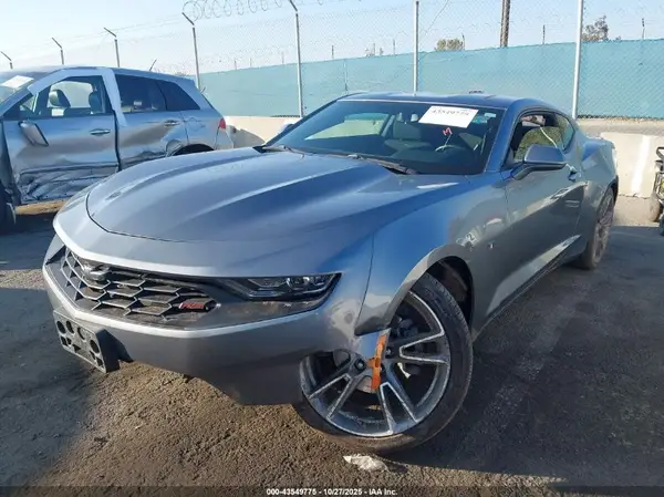1G1FB1RS1K0141167 2019 CHEVROLET CAMARO - Image 2