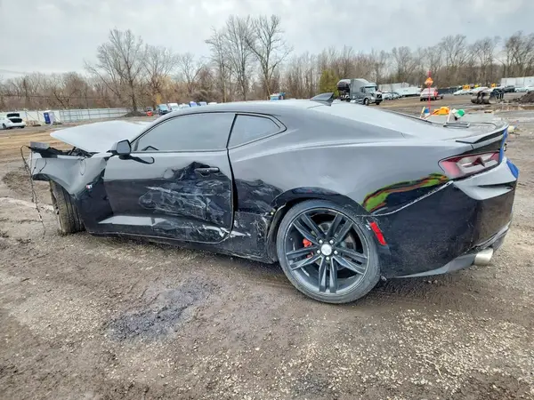 1G1FB1RS2J0101775 2018 CHEVROLET CAMARO - Image 2