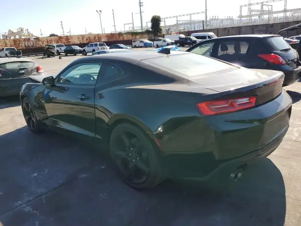 1G1FB1RS2J0114915 2018 CHEVROLET CAMARO - Image 2